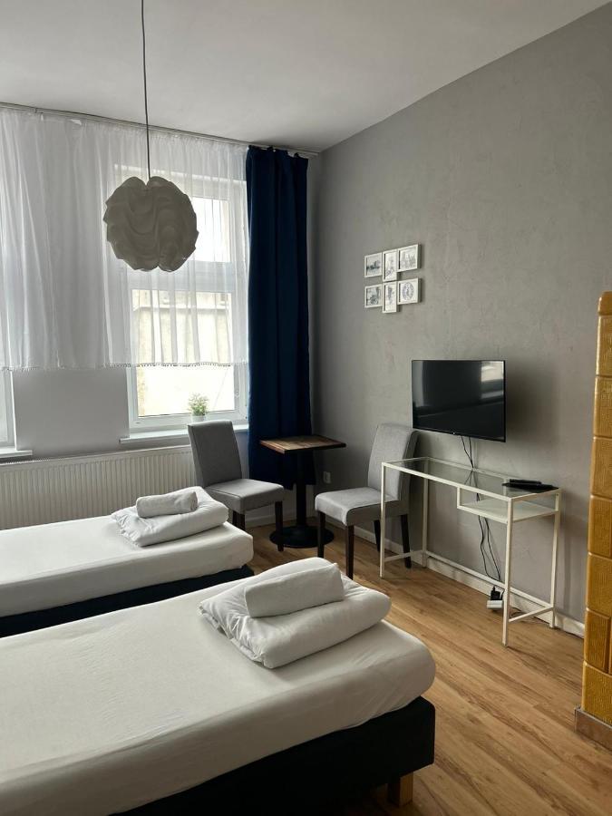 Hostel Octopus Гданьск Экстерьер фото