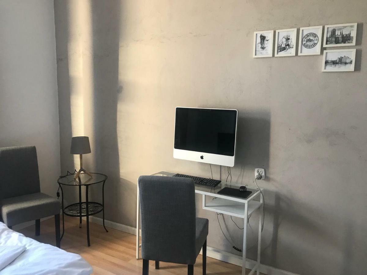 Hostel Octopus Гданьск Экстерьер фото
